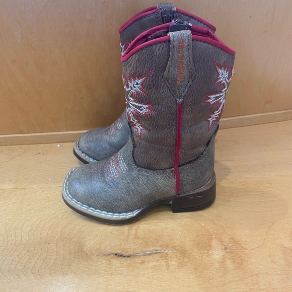 Child’s Double Barrel boots good condition - Picture 3 of 10